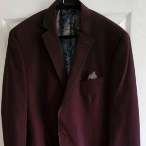 Men's Van Heusen Studio Blazer Burgundy 46 Long with accent pocket square.